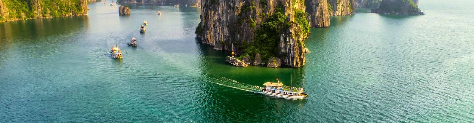 Day tour Cruise Halong Bay