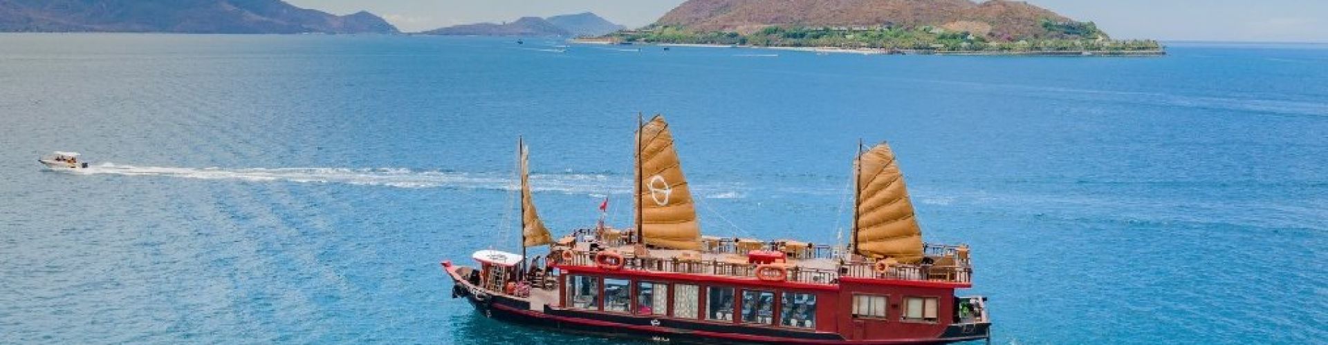 Nha Trang Bay Cruise