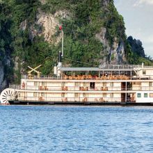 Deluxe Cruises Halong Bay