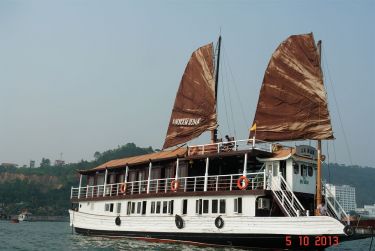 Cruise exterior