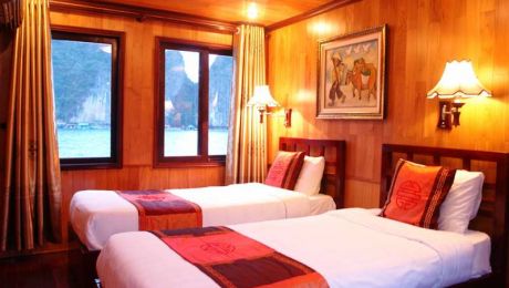 Ocean Twin Bed Sea View