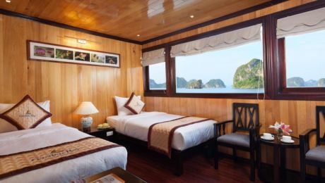 Twin bed Sea View