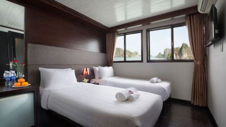 Twin bed Ocean View