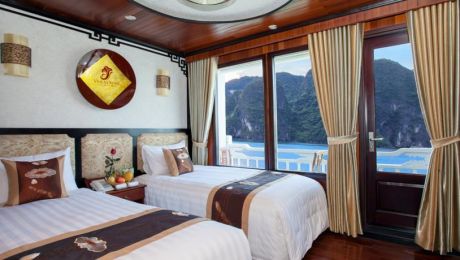 Twin bed Private Balcony