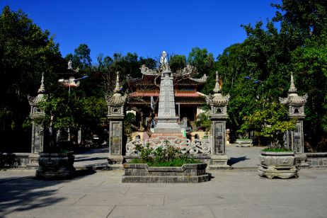 Long Son Pagoda