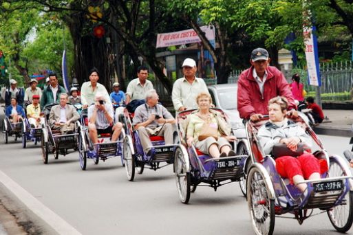Discover Hanoi on a Cyclo