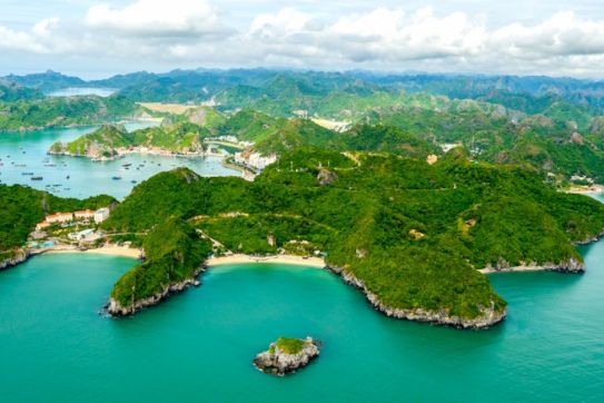 Cat Ba Island ranks first among top searches of Google 2020 for tourist destinations in Vietnam