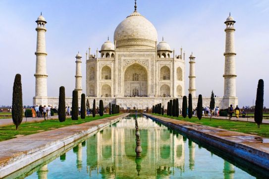 India expands visa on arrival scheme to boost tourism