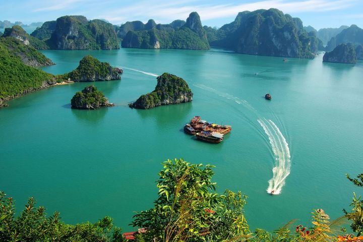 Halong Bay Day Tour