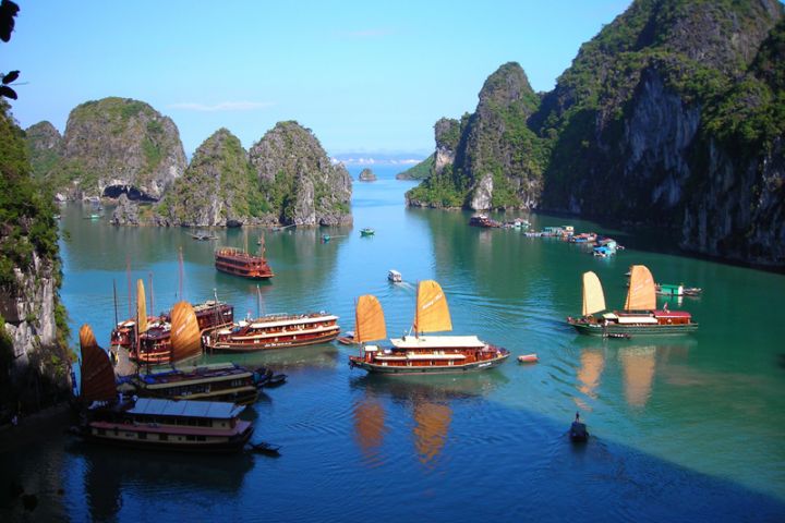 Hanoi, Halong Bay 4 Days/ 3 Nights