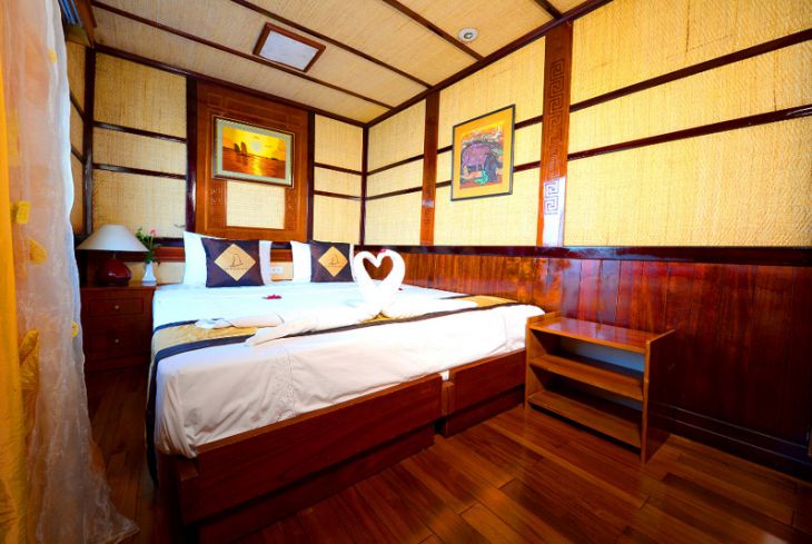 Double bed cabin