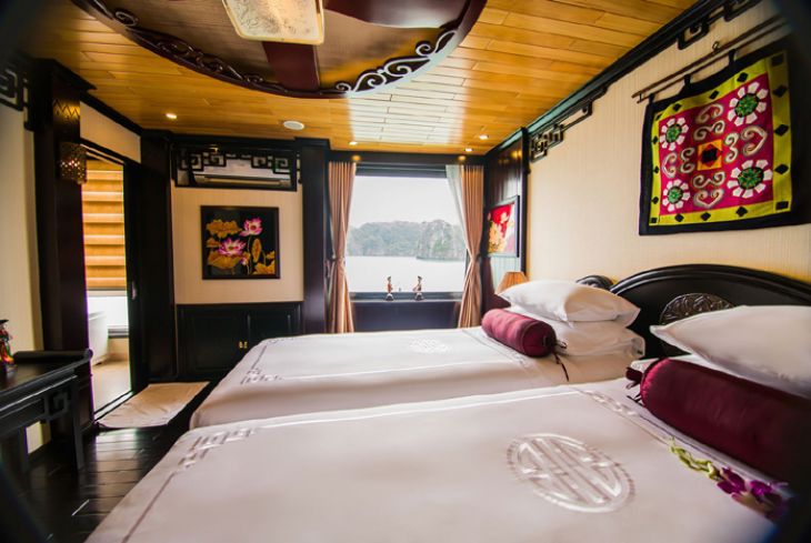 Twin bed Ocean View