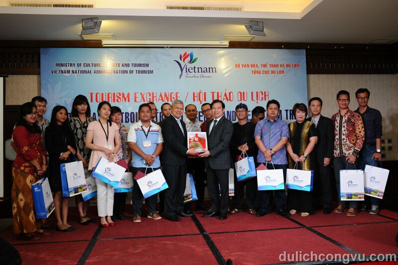 Fam trip Indonesia - Vietnam