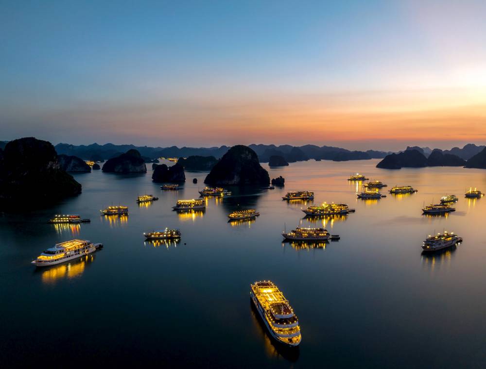 Ha Long Bay - Cat Ba Archipelago recognised as World Natural Heritage Site pic 2
