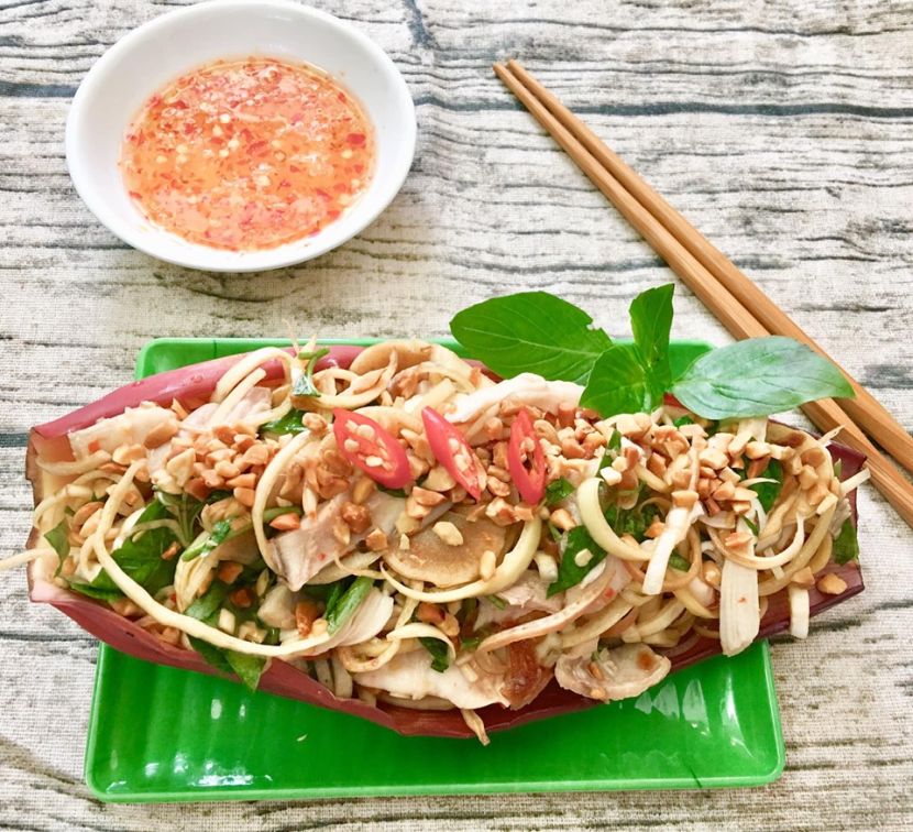 10 Vietnamese foods you need to try - Nom hoa chuoi