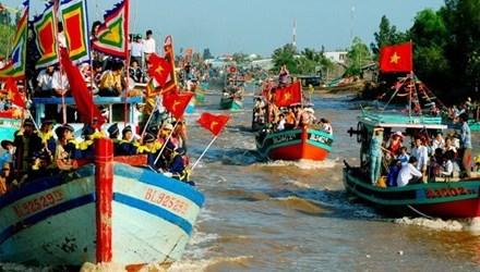The Ministry of Culture, Sports and Tourism recognized a fishermen’s festival in the Mekong Delta province of Tra Vinh as national intangible heritage on June 7.